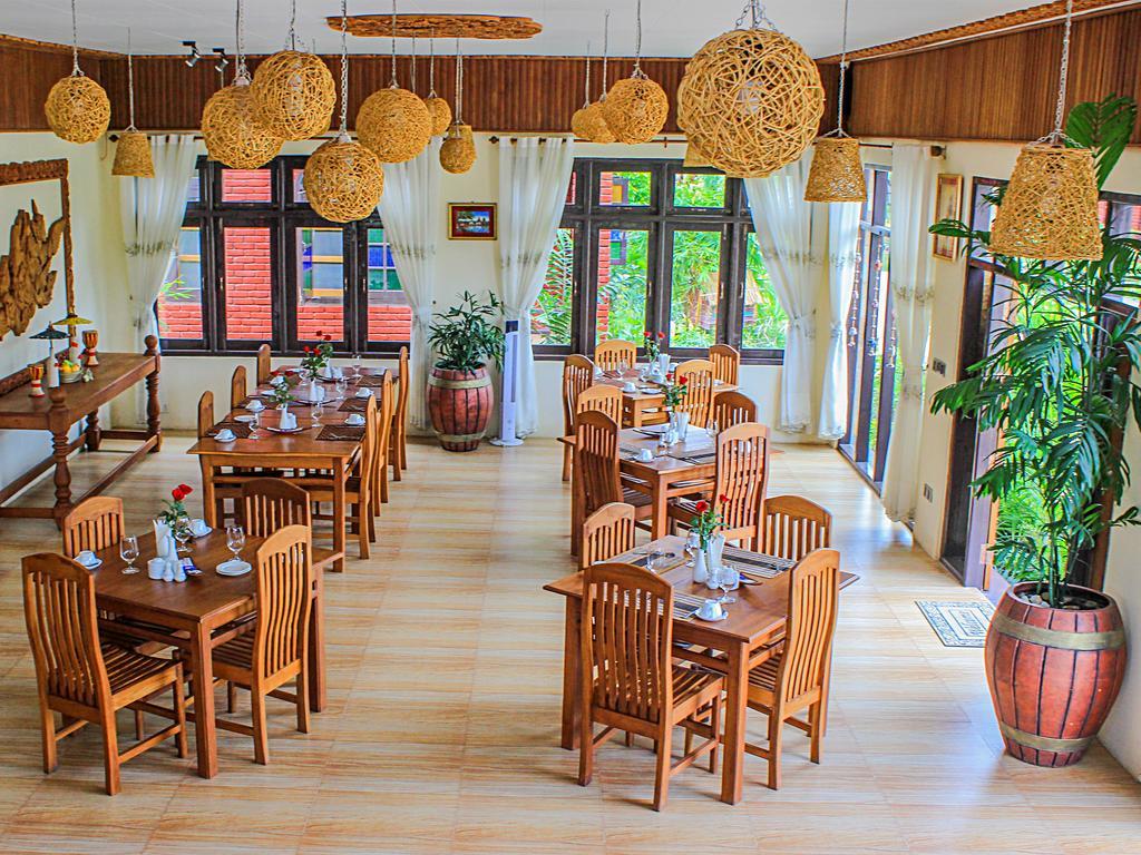 Hotel Brilliant Nyaung Shwe Exterior foto